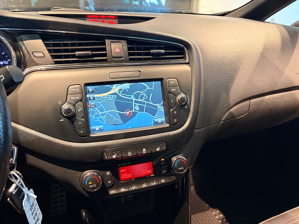 Kia Ceed 2016 - miniatyr 21