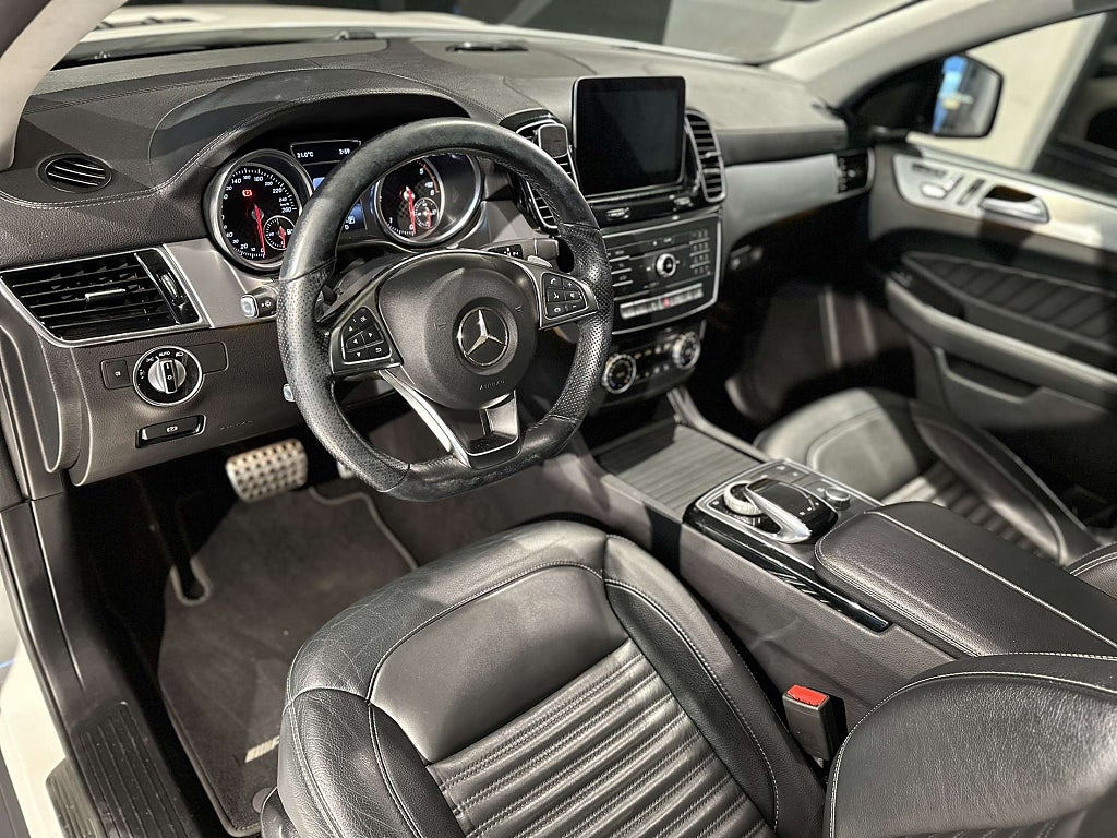 Mercedes-Benz GLE 2017 - miniatyr 14