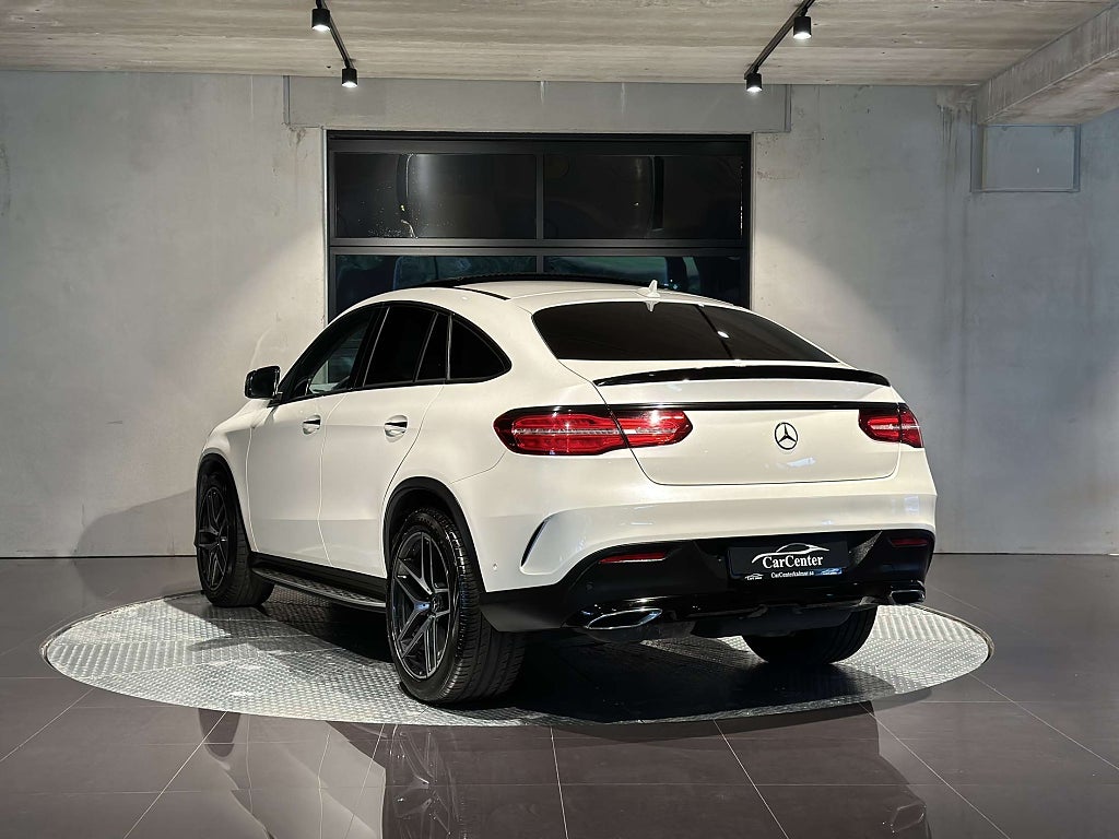 Mercedes-Benz GLE 2017 - miniatyr 10