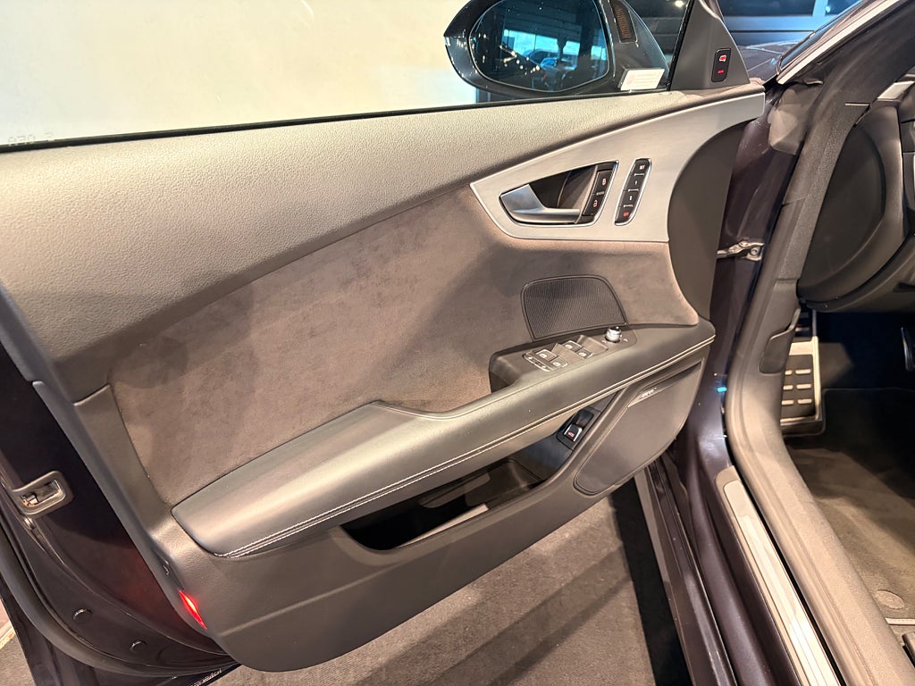 Audi A7 2017 - miniatyr 21