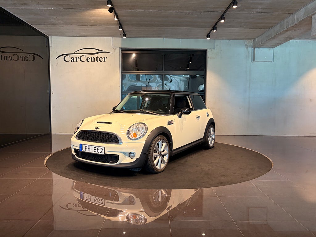 MINI Cooper S / Svart tak / Vinterdäck / Super fin bil!