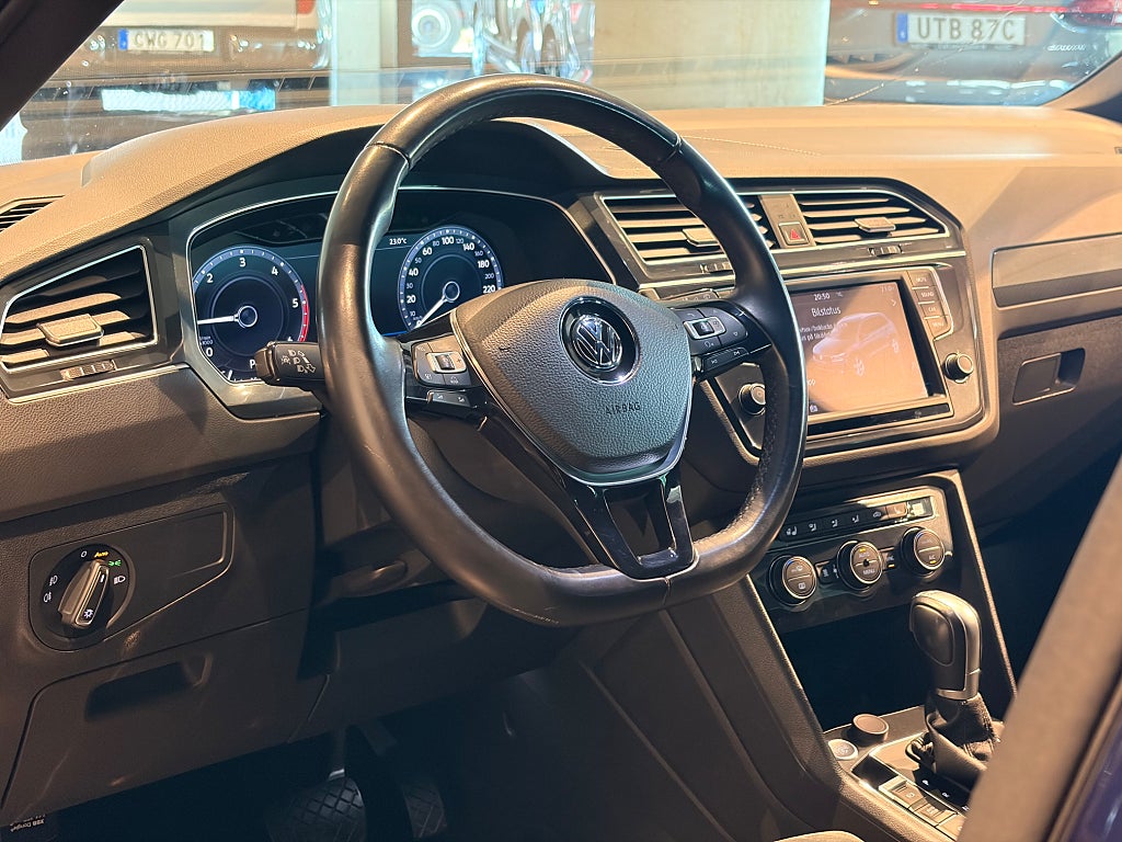 Volkswagen Tiguan 2017 - miniatyr 18