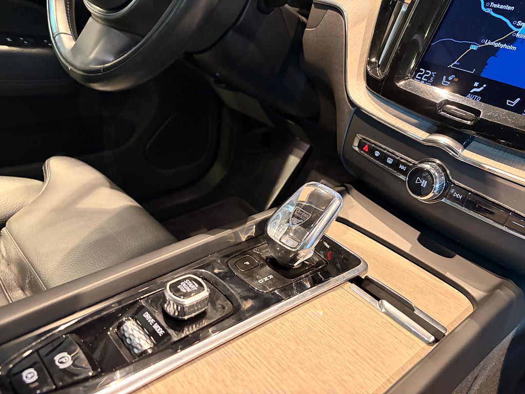 Volvo XC60 2021 - miniatyr 12