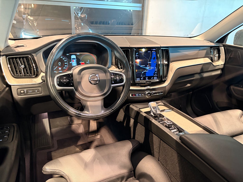 Volvo XC60 2021 - miniatyr 19