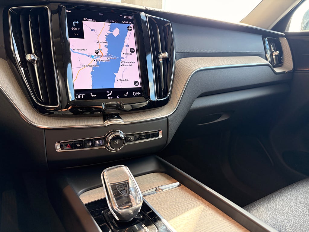 Volvo XC60 2021 - miniatyr 26