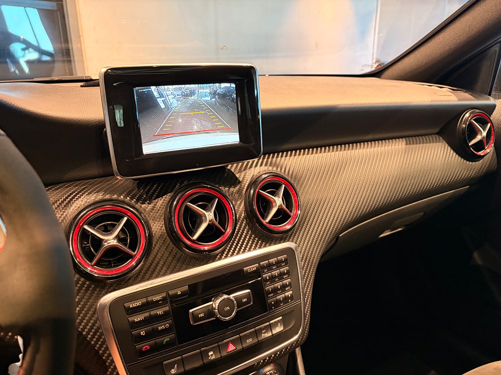 Mercedes-Benz A45 2013 - miniatyr 26