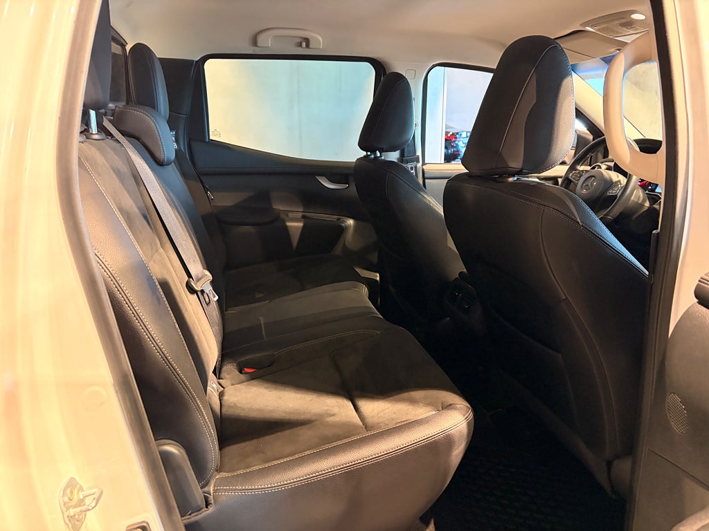 Mercedes-Benz X 250 2018 - miniatyr 12