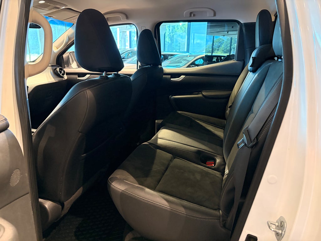 Mercedes-Benz X 250 2018 - miniatyr 13