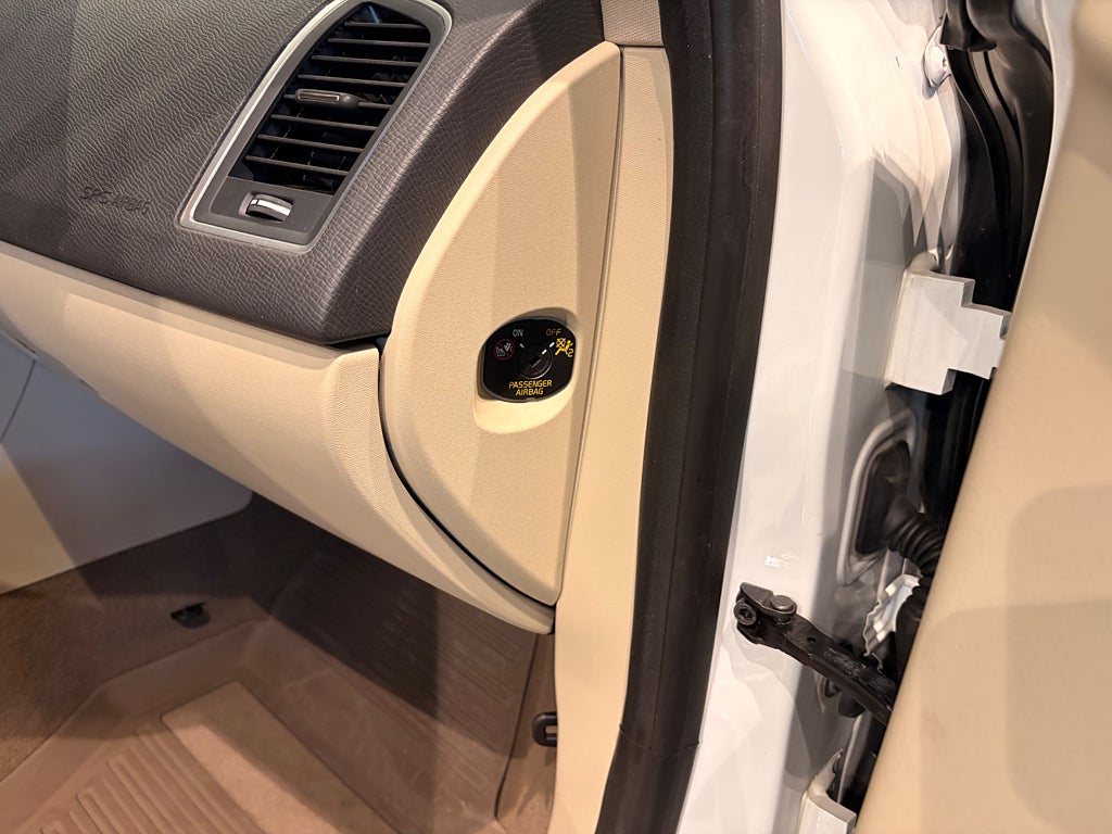 Volvo XC60 2014 - miniatyr 12