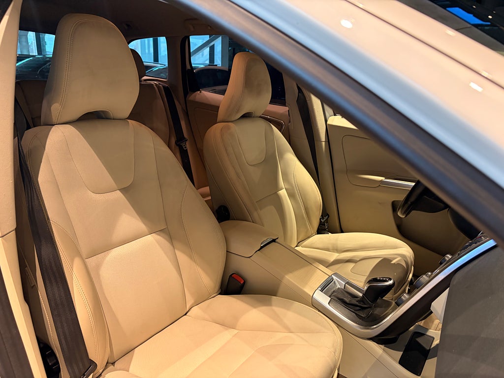 Volvo XC60 2014 - miniatyr 13