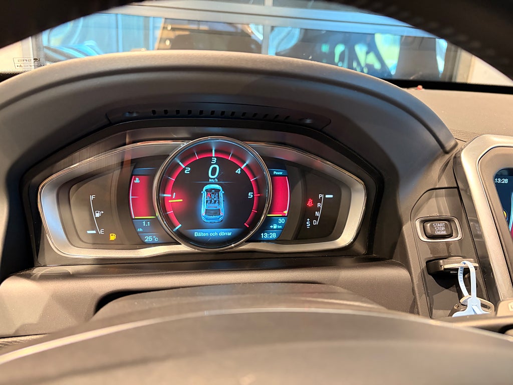 Volvo XC60 2014 - miniatyr 23