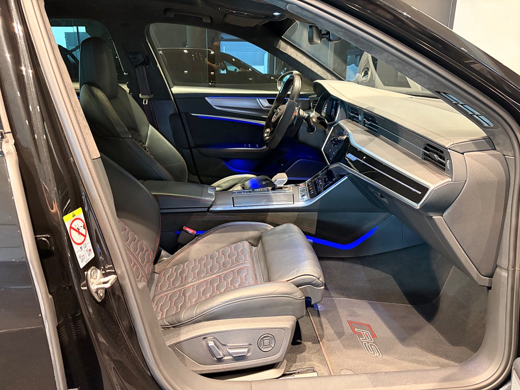 Audi RS6 2020 - miniatyr 3