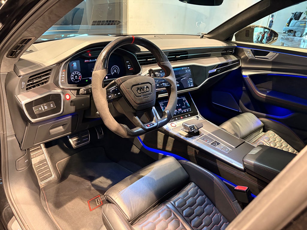 Audi RS6 2020 - miniatyr 27