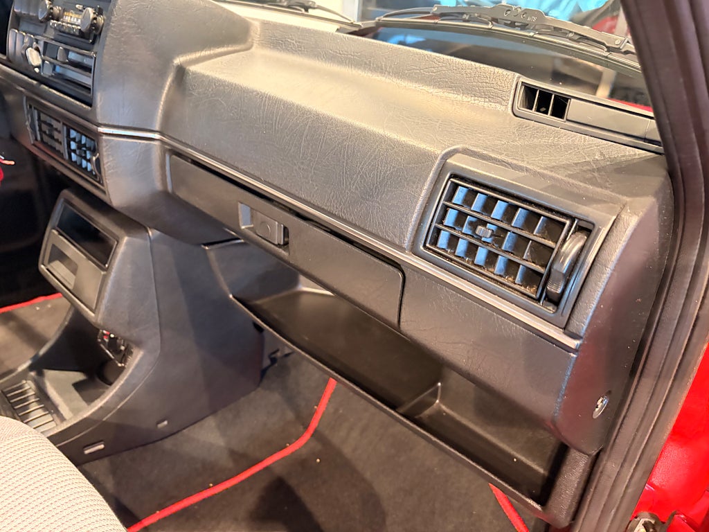 Volkswagen Jetta 1987 - miniatyr 12