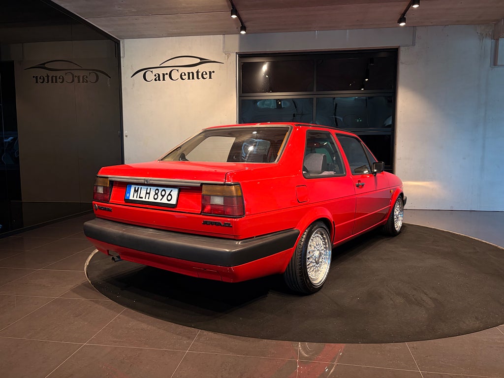 Volkswagen Jetta 1987 - miniatyr 6