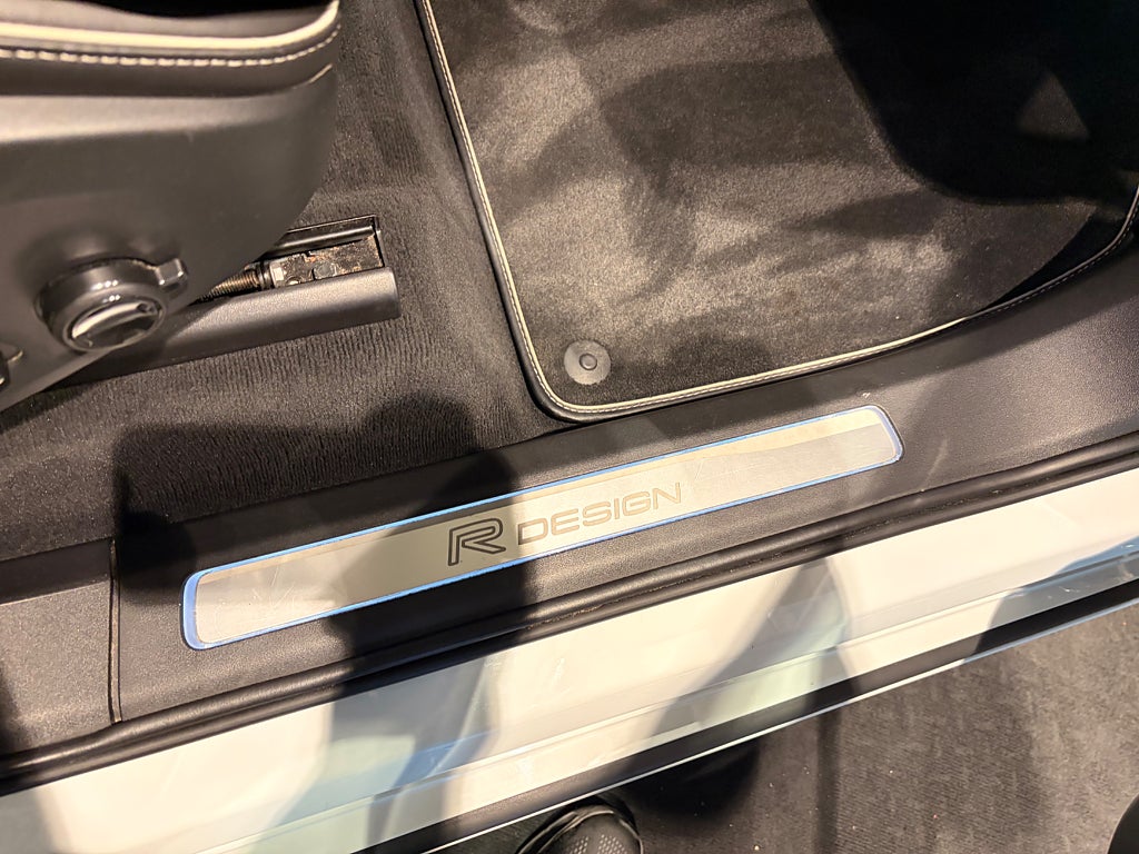 Volvo XC90 2017 - miniatyr 11