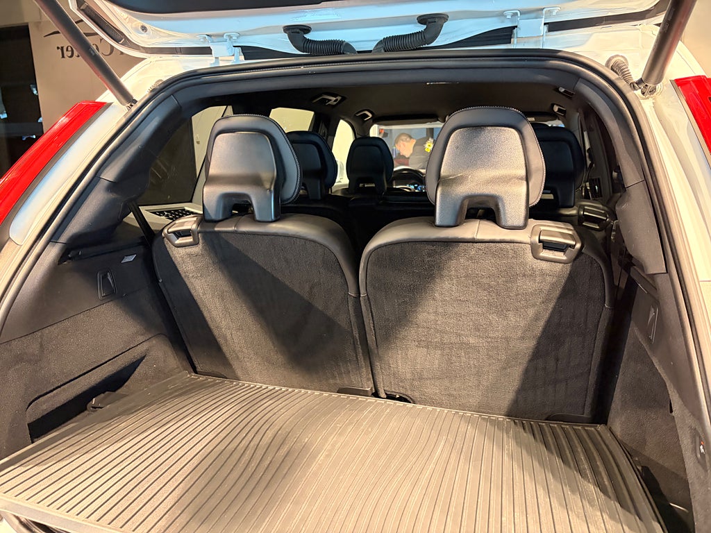 Volvo XC90 2017 - miniatyr 13