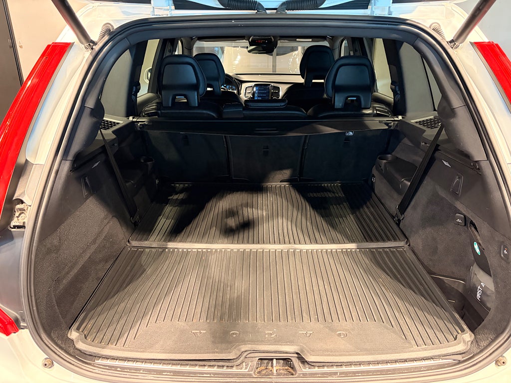 Volvo XC90 2017 - miniatyr 19