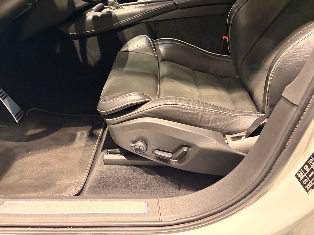 Volvo XC90 2017 - miniatyr 28