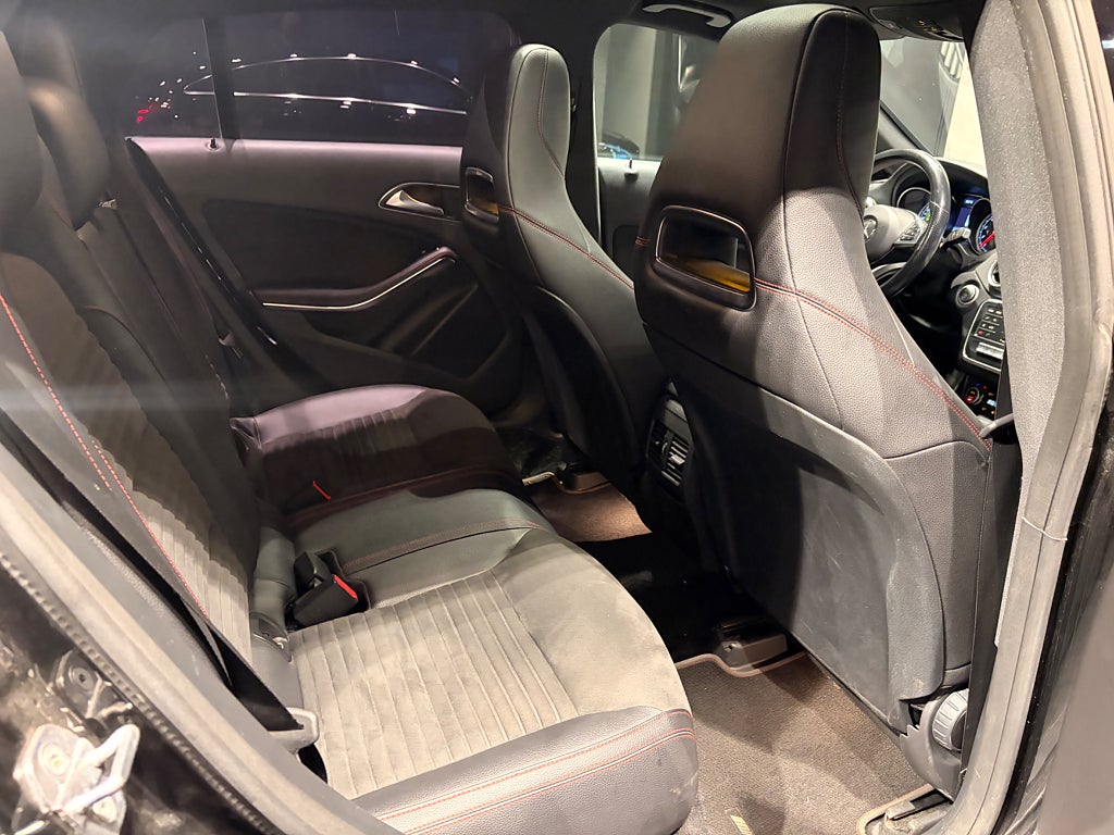 Mercedes-Benz CLA 2018 - miniatyr 12