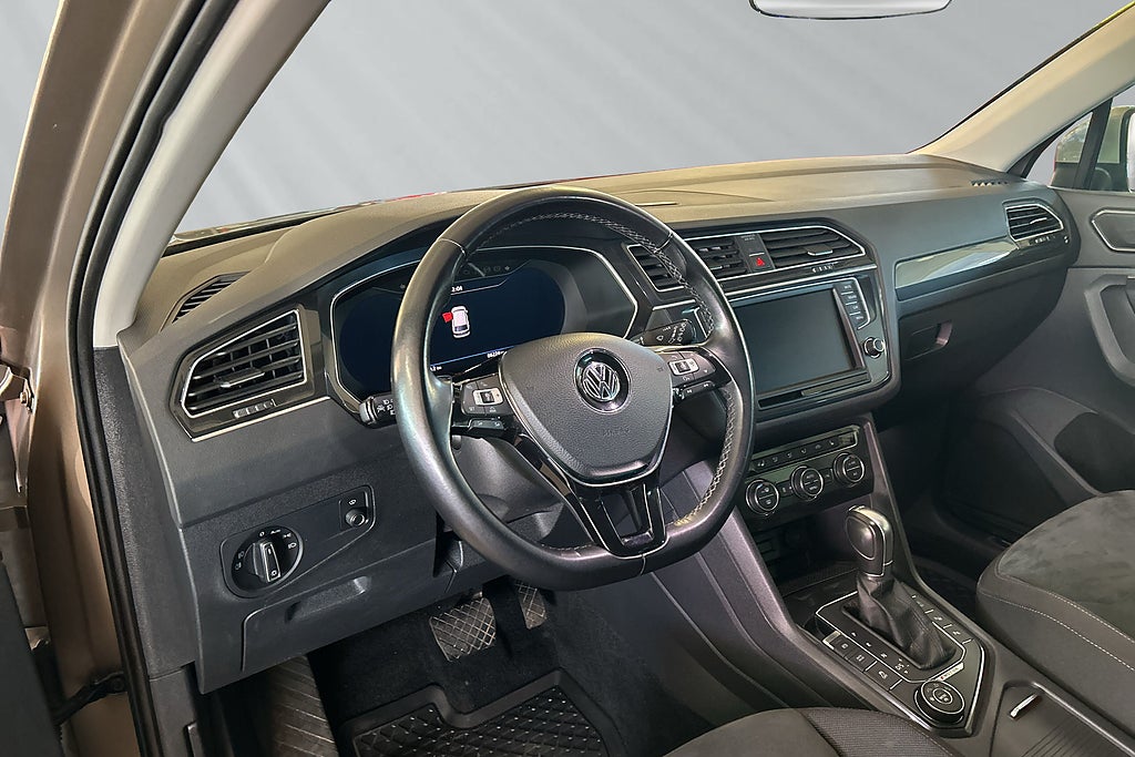 Volkswagen Tiguan 2017 - miniatyr 4
