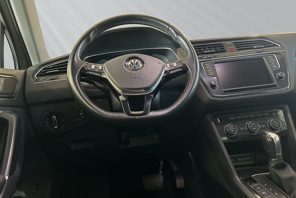 Volkswagen Tiguan 2017 - miniatyr 6