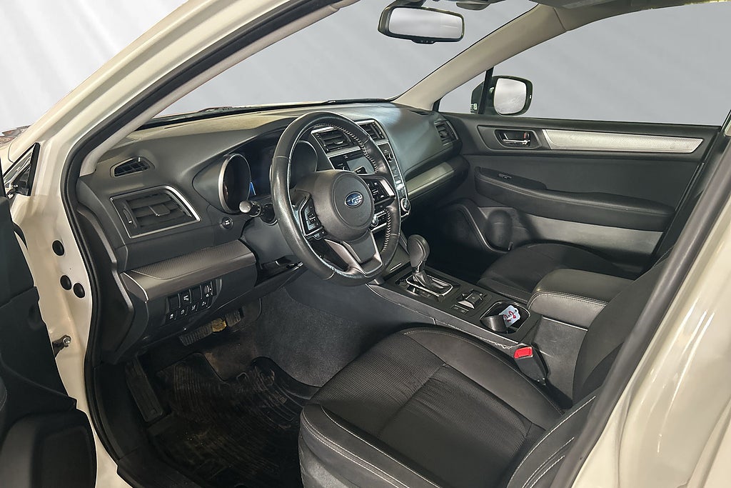 Subaru Outback 2018 - miniatyr 5