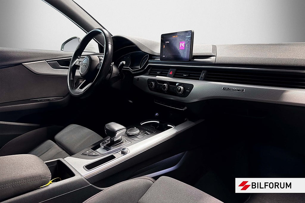 Audi A4 2019 - miniatyr 5