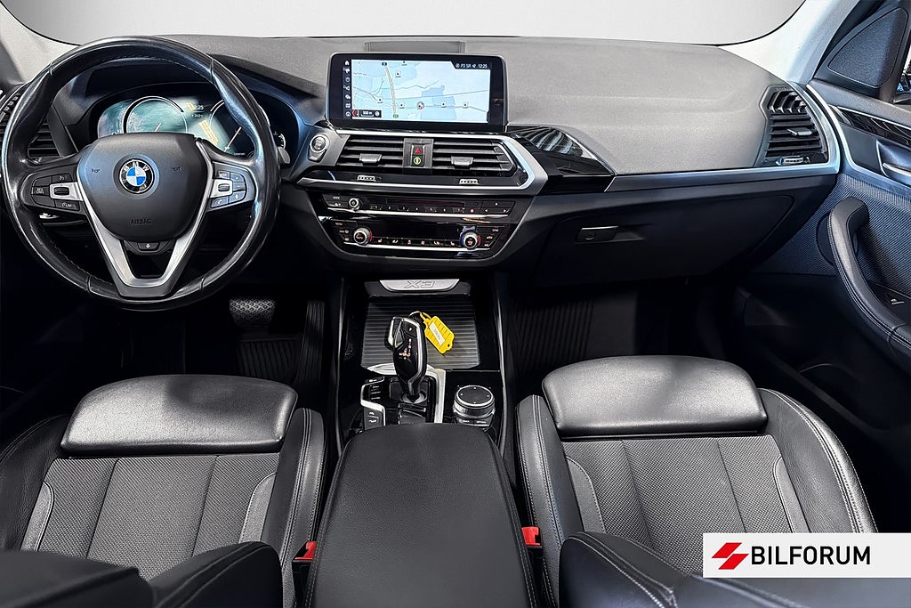 BMW X3 2019 - miniatyr 9
