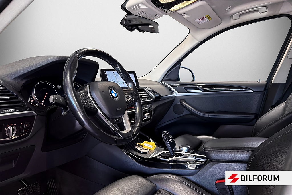 BMW X3 2019 - miniatyr 10