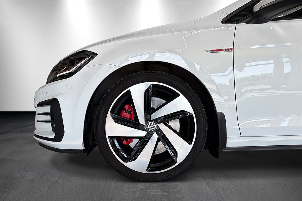 Volkswagen Golf 2018 - miniatyr 16