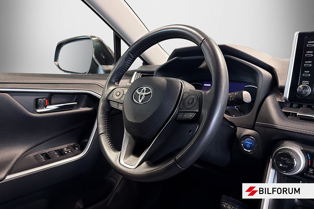Toyota RAV4 2022 - miniatyr 9