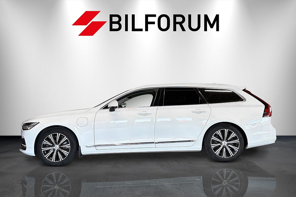 Volvo V90 2021 - miniatyr 2