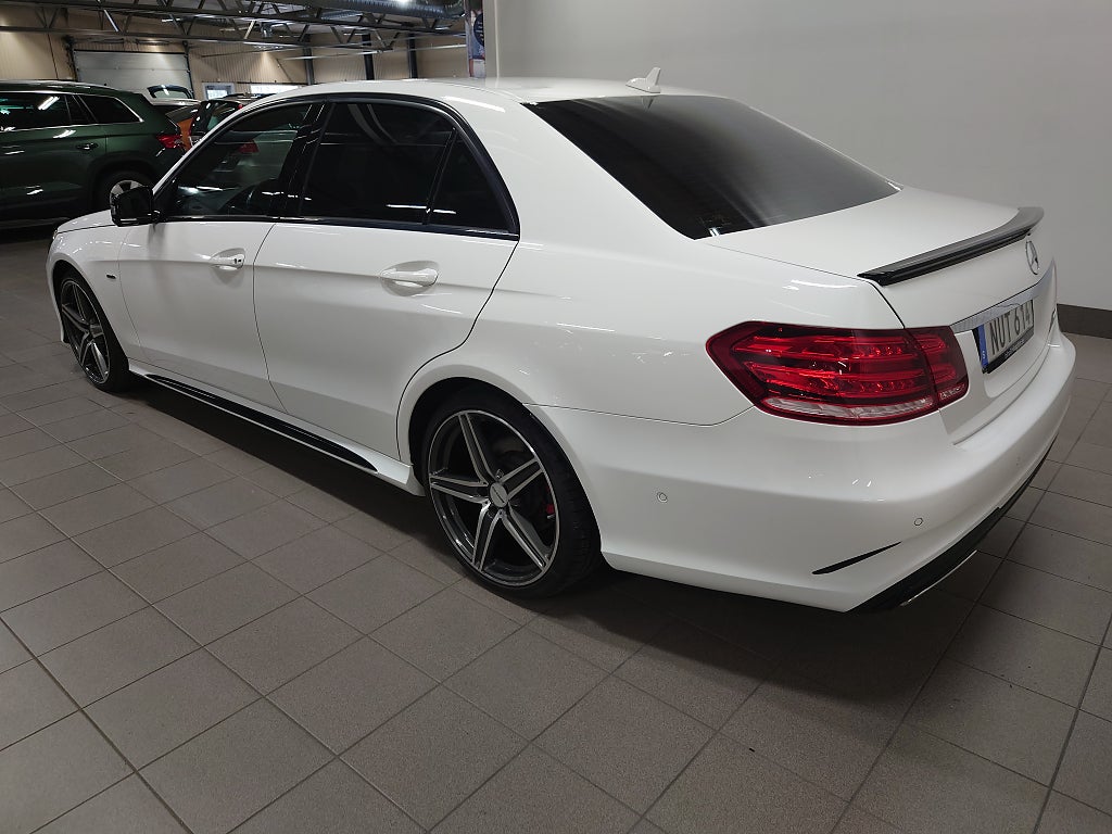 Mercedes-Benz E 2016 - miniatyr 5