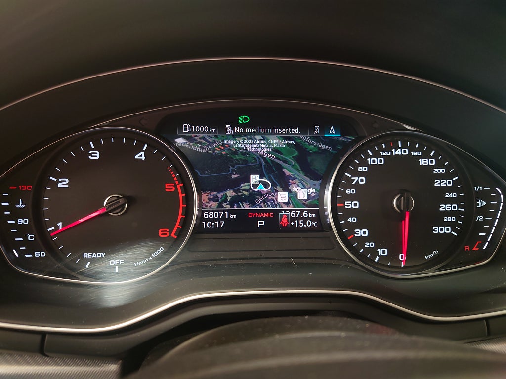 Audi A4 2023 - miniatyr 8