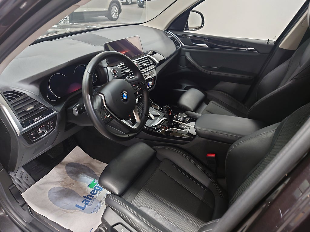 BMW X3 2019 - miniatyr 8