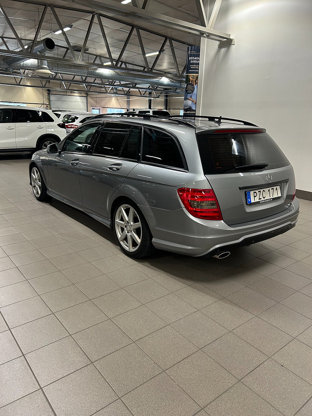 Mercedes-Benz C 2013 - miniatyr 3