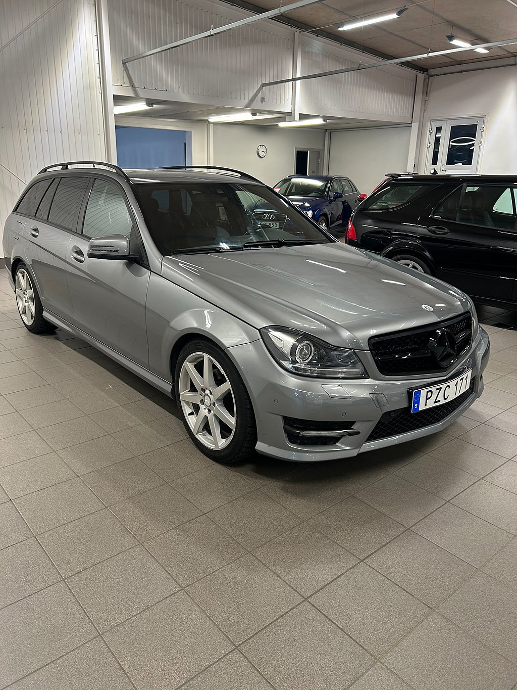 Mercedes-Benz C 2013 - miniatyr 5