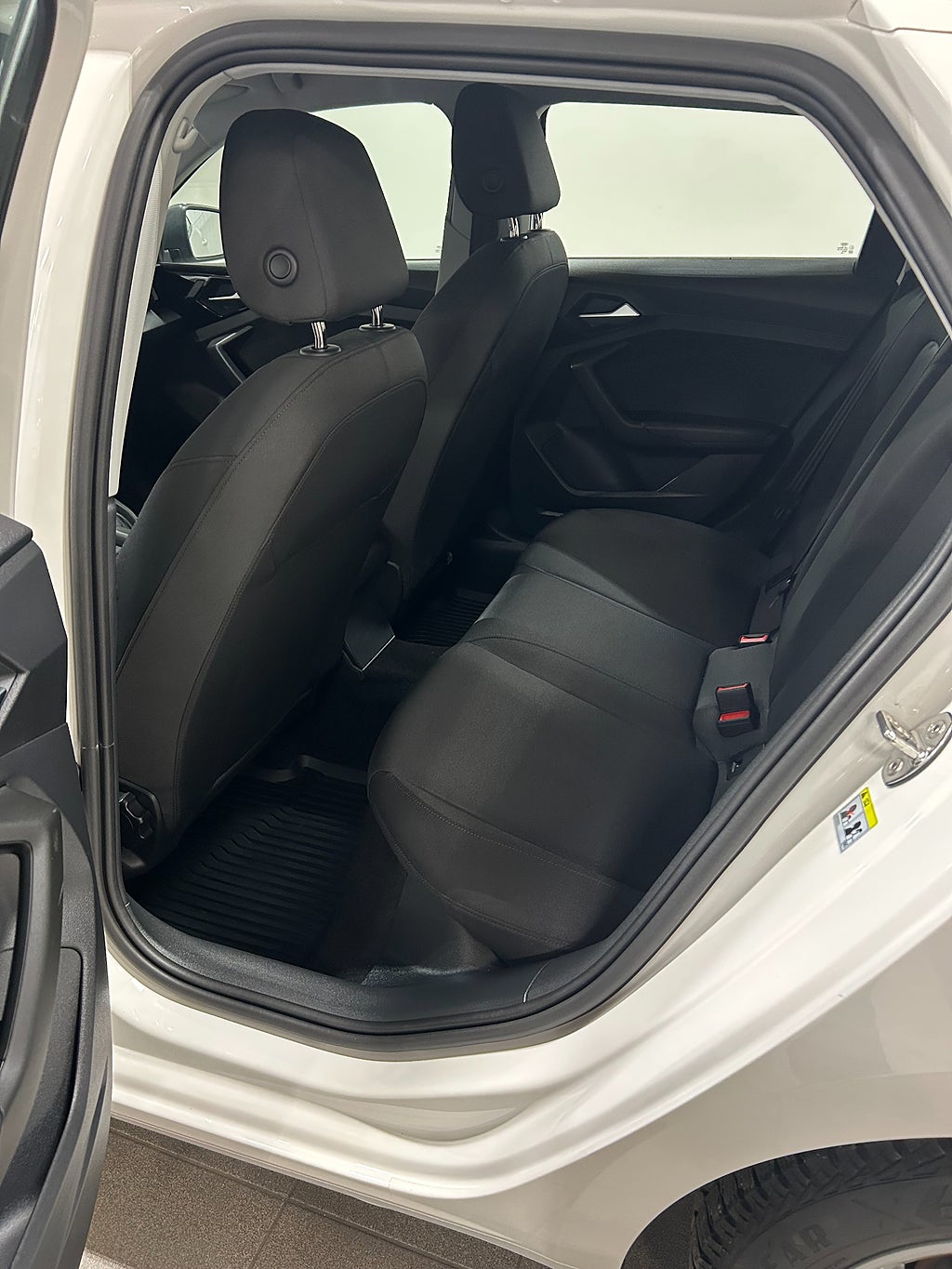 Audi A1 2023 - miniatyr 8