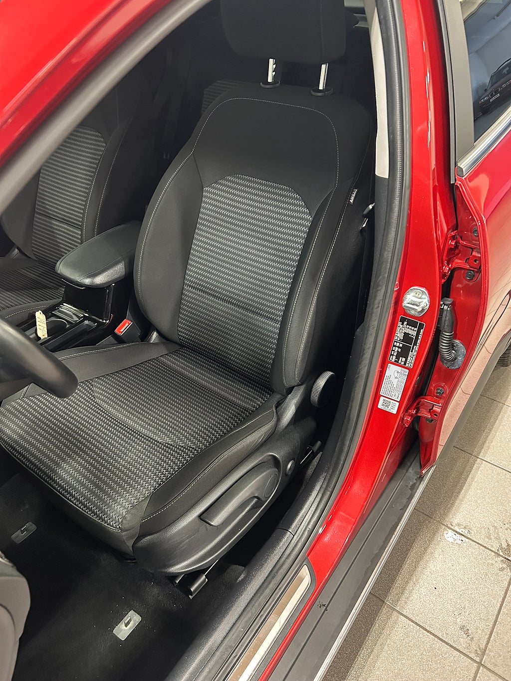 Kia Xceed 2023 - miniatyr 7