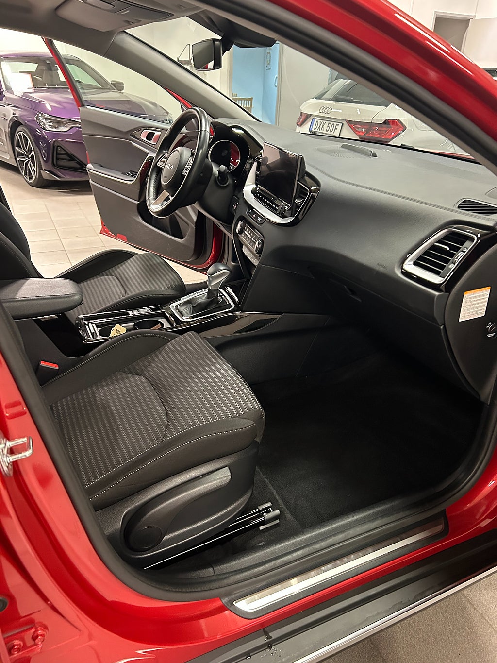 Kia Xceed 2023 - miniatyr 10