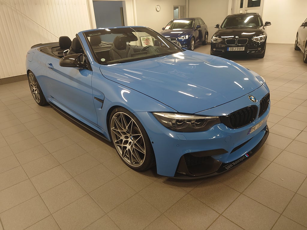 BMW M4 2018 - miniatyr 7