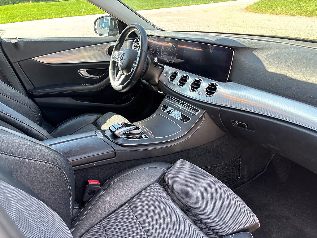 Mercedes-Benz E 2019 - miniatyr 3