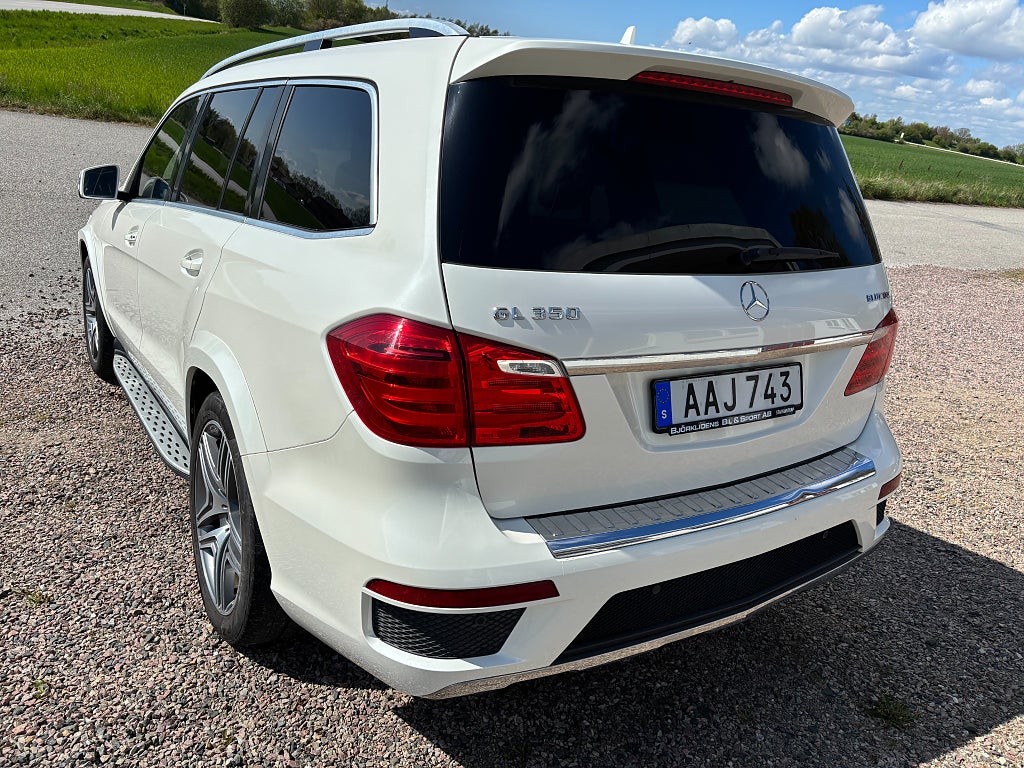 Mercedes-Benz GL 2015 - miniatyr 2