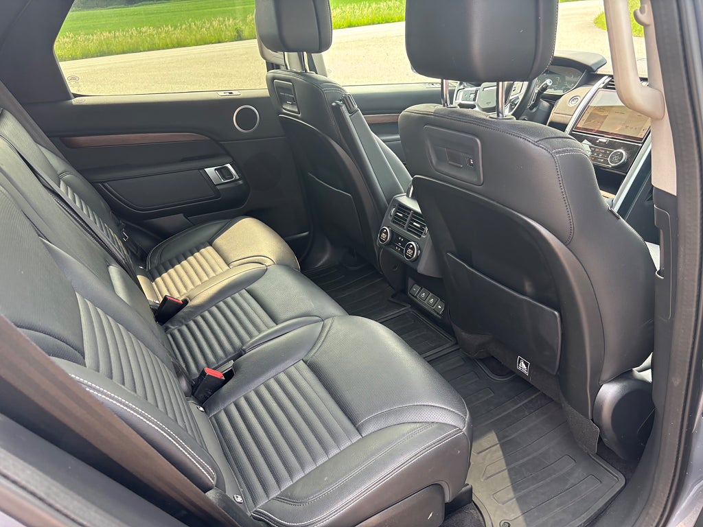 Land Rover Discovery 2021 - miniatyr 4