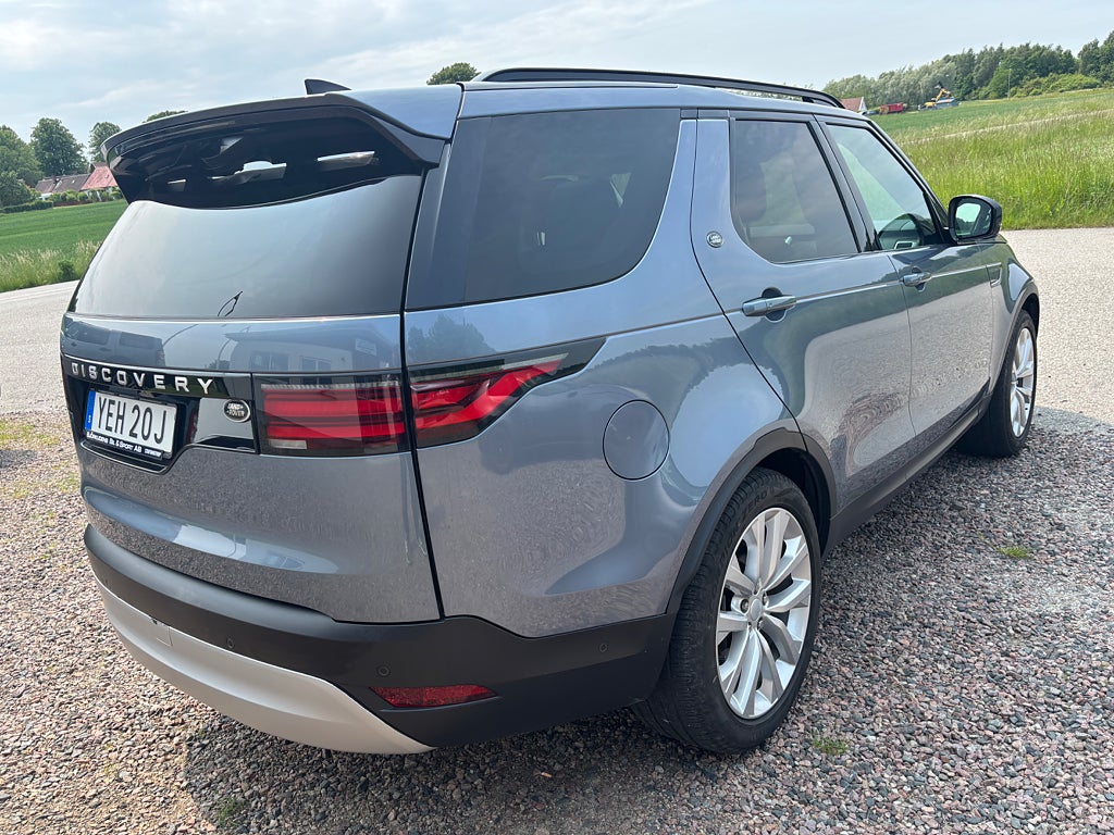 Land Rover Discovery 2021 - miniatyr 5