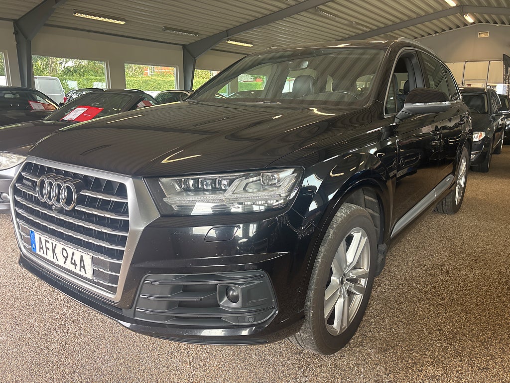Audi Q7 2019 - miniatyr 10