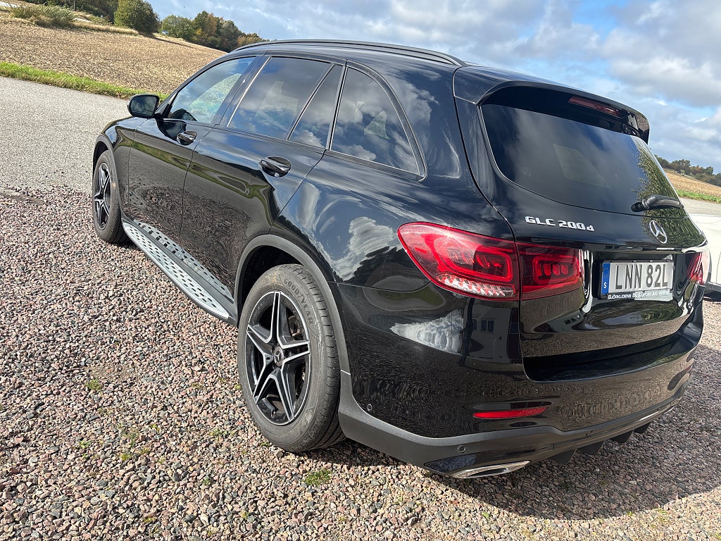 Mercedes-Benz GLC 2020 - miniatyr 6