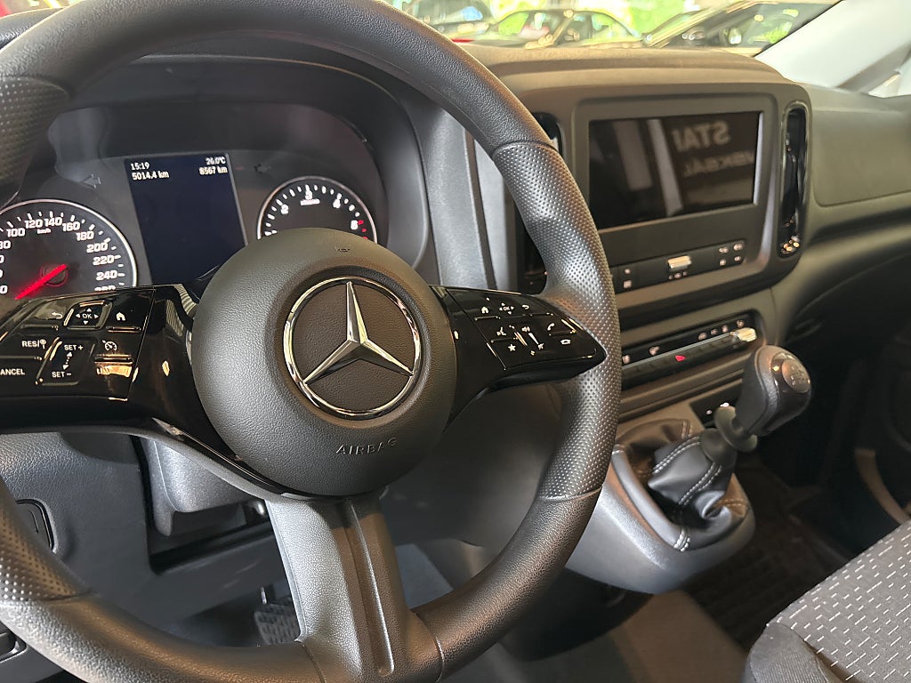 Mercedes-Benz Vito 2025 - miniatyr 12