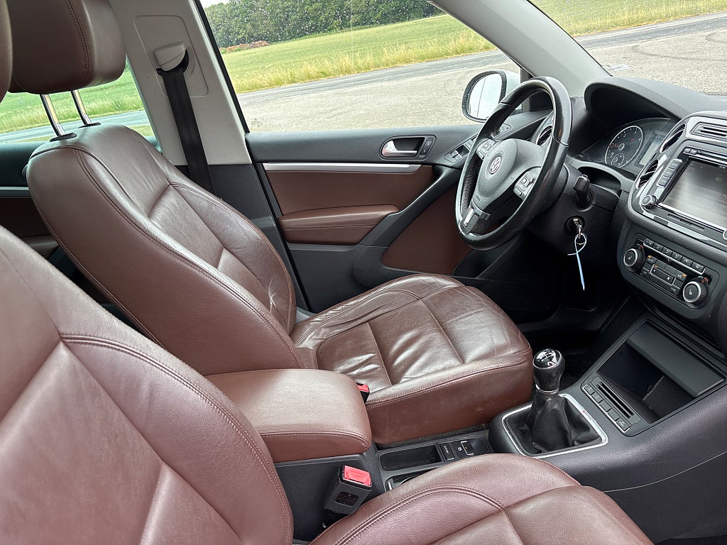 Volkswagen Tiguan 2015 - miniatyr 3